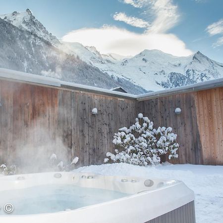 Apartment Au Bon Coin - Luxury Chamonix Hidden Haven, Mont Blanc View, Hot Tub And Garden Exterior foto