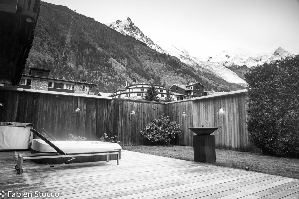 Apartment Au Bon Coin - Luxury Chamonix Hidden Haven, Mont Blanc View, Hot Tub And Garden Exterior foto